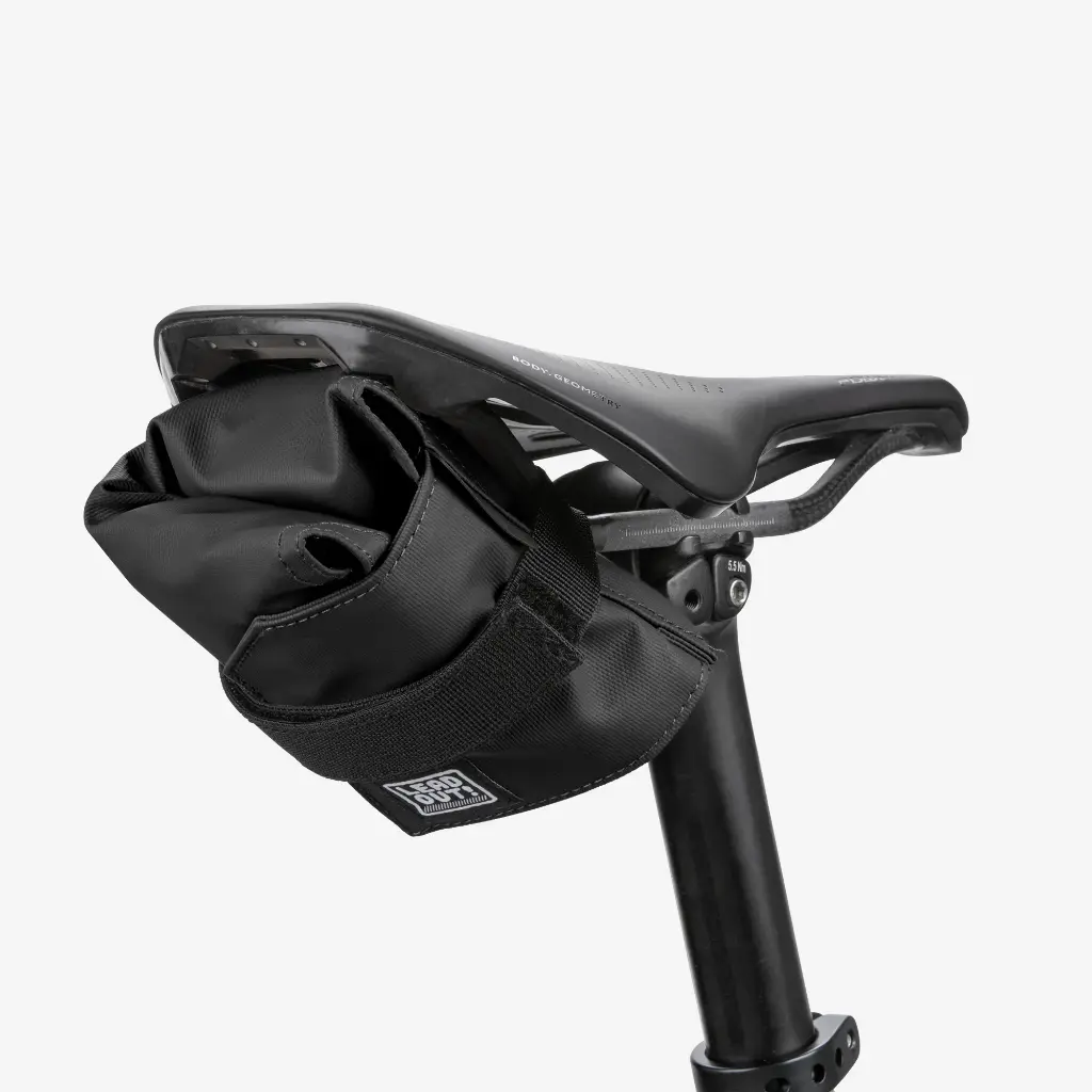 Leadout! saddle bag